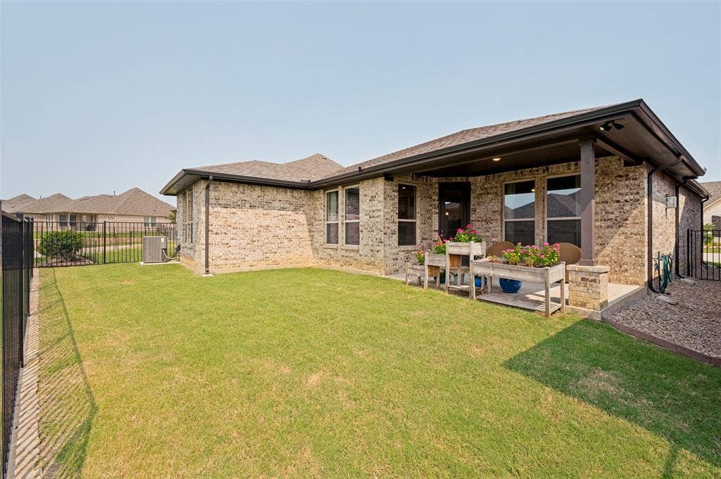 4300 Carrera Drive, Prosper, TX 75078 4300 Carrera Drive, Prosper, TX 75078