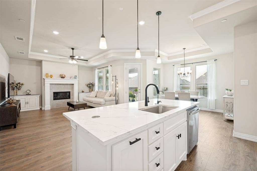 4300 Carrera Drive, Prosper, TX 75078 4300 Carrera Drive, Prosper, TX 75078