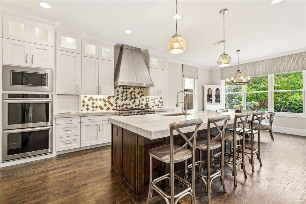 6635 Park Lane, Dallas, TX 75225 6635 Park Lane, Dallas, TX 75225