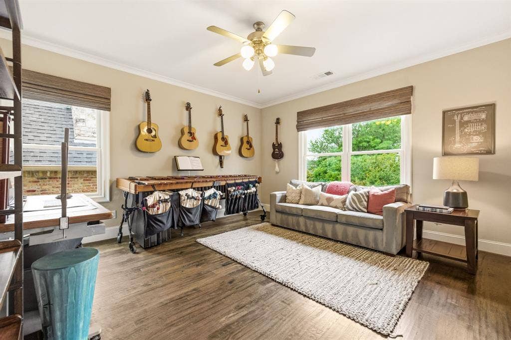 6635 Park Lane, Dallas, TX 75225 6635 Park Lane, Dallas, TX 75225
