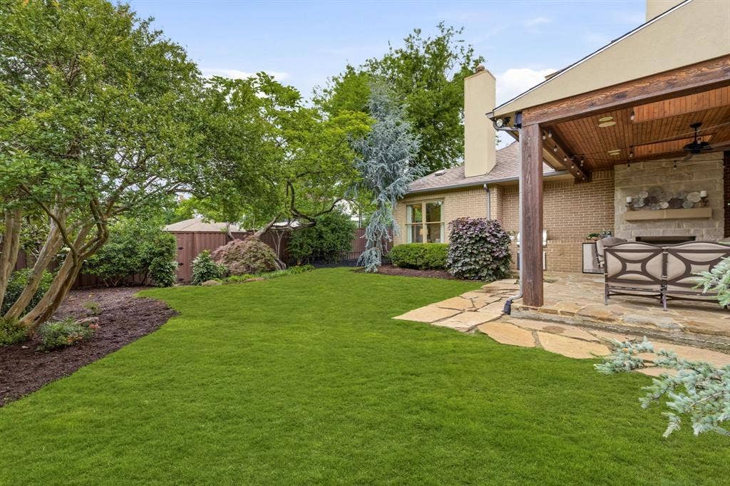 6635 Park Lane, Dallas, TX 75225 Well landscaped backyard with room for a pool.
