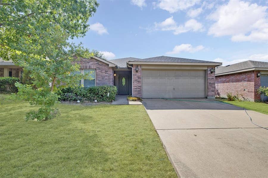 Property photo for 6833 Rondo Drive, Dallas, TX