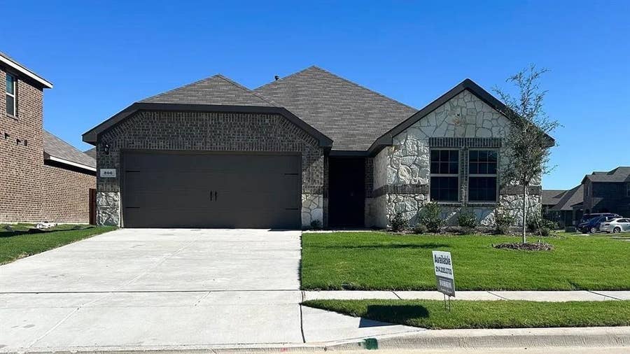 Property photo for 206 Greenshade Lane, Caddo Mills, TX