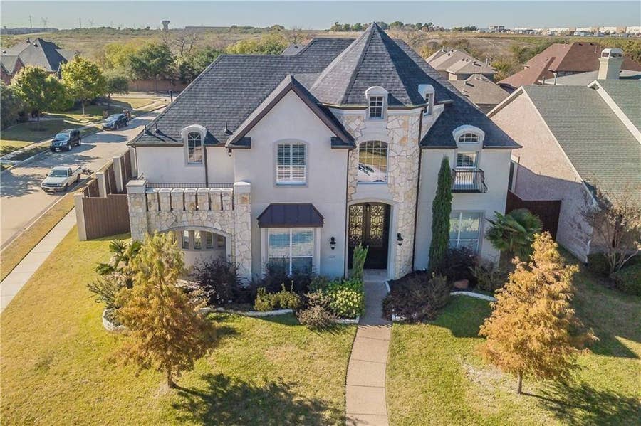 Property photo for 6601 Terrace Mill Lane, Plano, TX