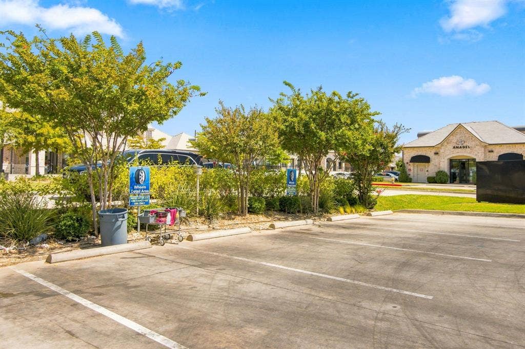 3232 Legacy Drive, Frisco, TX 75034 3232 Legacy Drive, Frisco, TX 75034