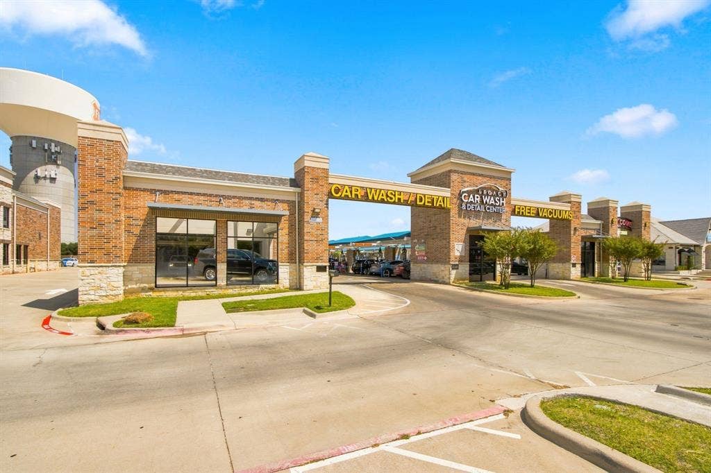 3232 Legacy Drive, Frisco, TX 75034 3232 Legacy Drive, Frisco, TX 75034