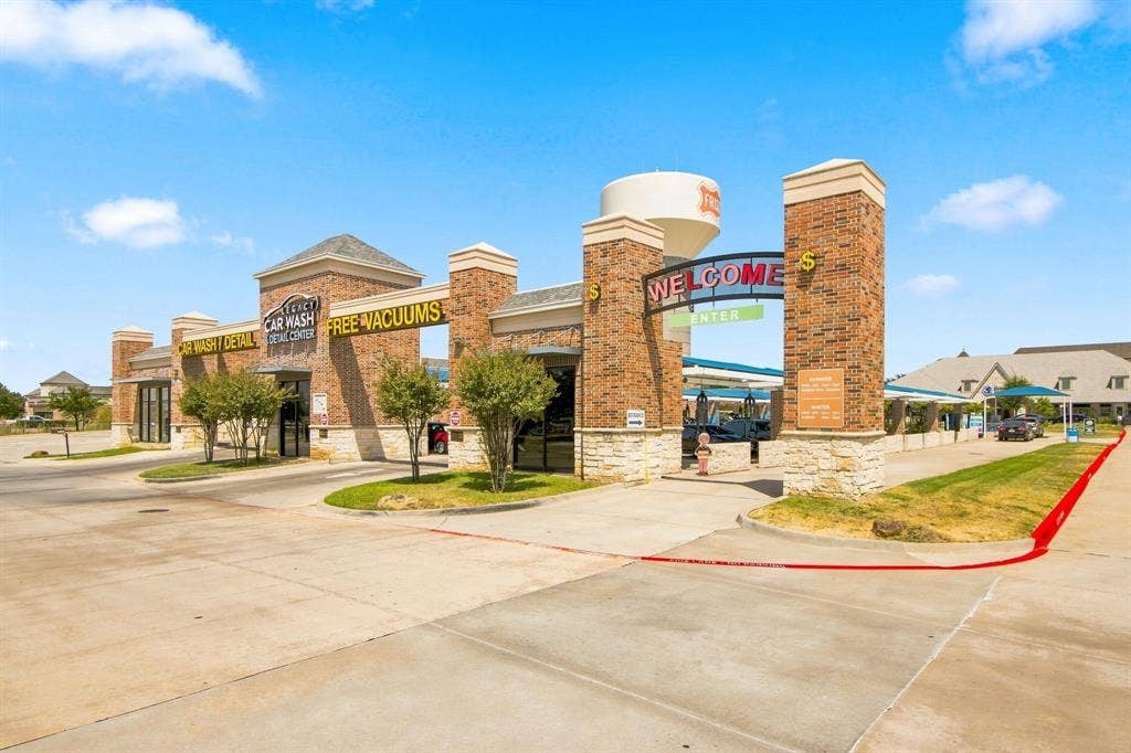 3232 Legacy Drive, Frisco, TX 75034 3232 Legacy Drive, Frisco, TX 75034