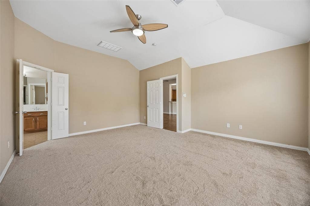 655 Campolina Drive, Grand Prairie, TX 75052 655 Campolina Drive, Grand Prairie, TX 75052