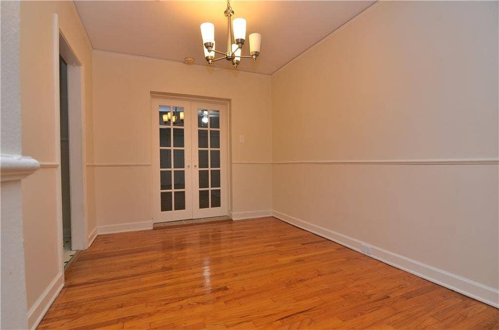 6141 Overlook Drive, Dallas, TX 75227 6141 Overlook Drive, Dallas, TX 75227