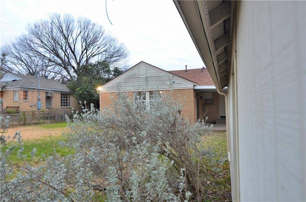 6141 Overlook Drive, Dallas, TX 75227 6141 Overlook Drive, Dallas, TX 75227
