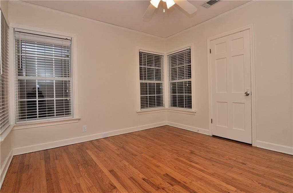 6141 Overlook Drive, Dallas, TX 75227 6141 Overlook Drive, Dallas, TX 75227