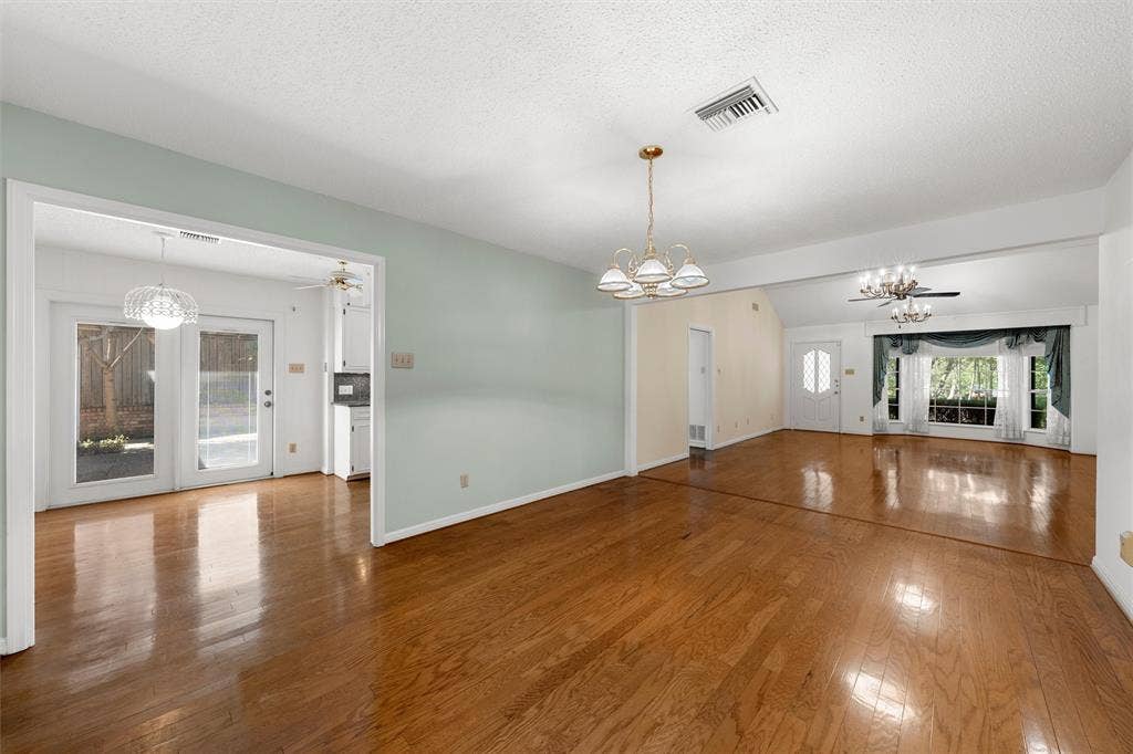 4400 Westchester Drive, Waco, TX 76710 4400 Westchester Drive, Waco, TX 76710