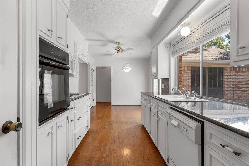 4400 Westchester Drive, Waco, TX 76710 4400 Westchester Drive, Waco, TX 76710