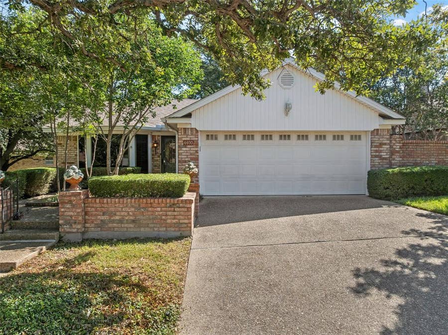 Property photo for 4400 Westchester Drive, Waco, TX