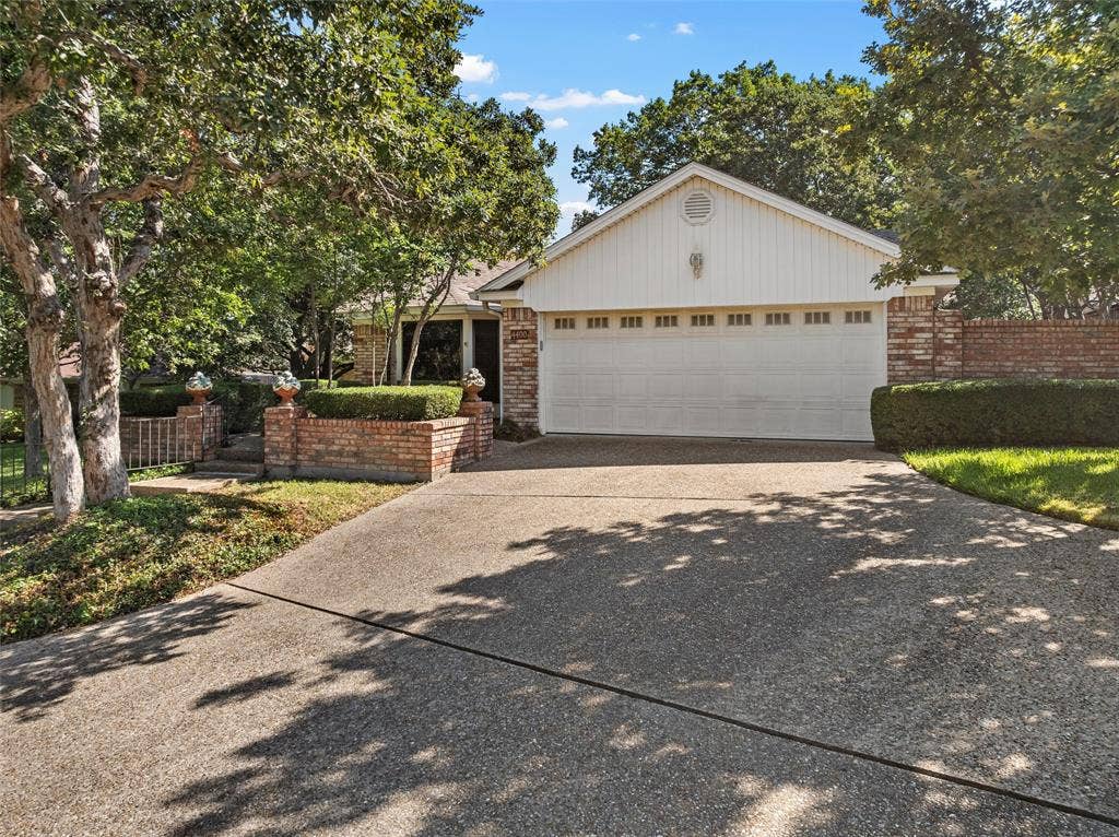 4400 Westchester Drive, Waco, TX 76710 4400 Westchester Drive, Waco, TX 76710