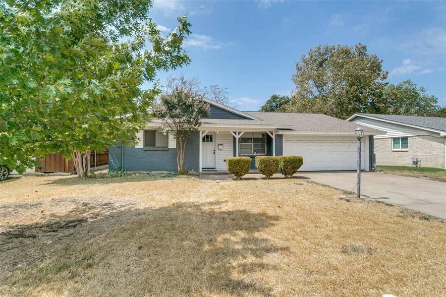 Property photo for 1056 Easy Street, Grapevine, TX