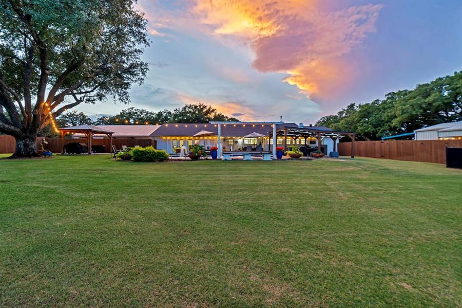 Property photo for 6155 Stephenson Levy Road, Fort Worth, TX