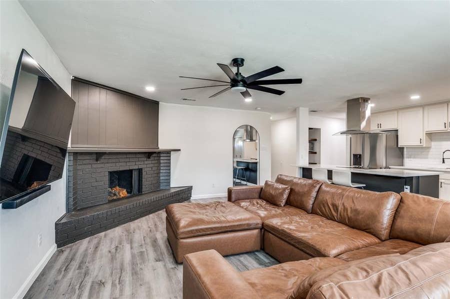 Property photo for 1609 Lyric Drive, Garland, TX