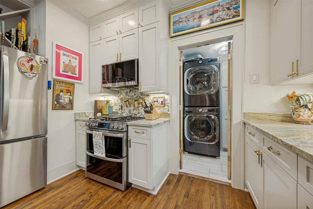607 W Parkway Street, Denton, TX 76201 607 W Parkway Street, Denton, TX 76201