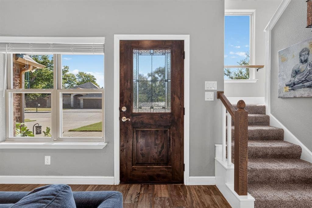 305 Donna Circle, Granbury, TX 76049 305 Donna Circle, Granbury, TX 76049