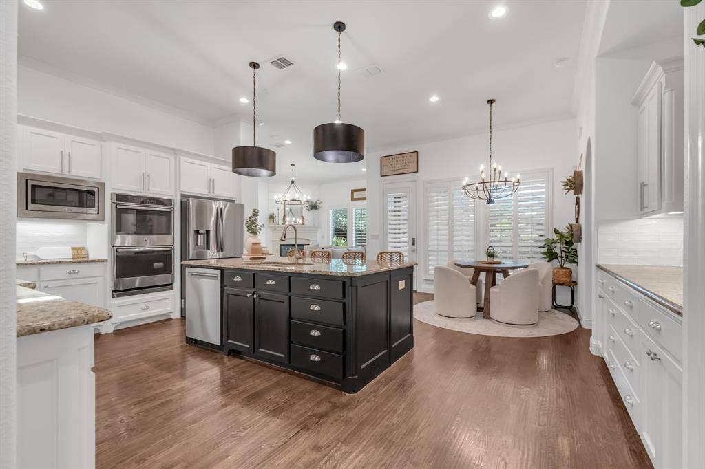 1318 Cottonwood Drive, Celina, TX 75009