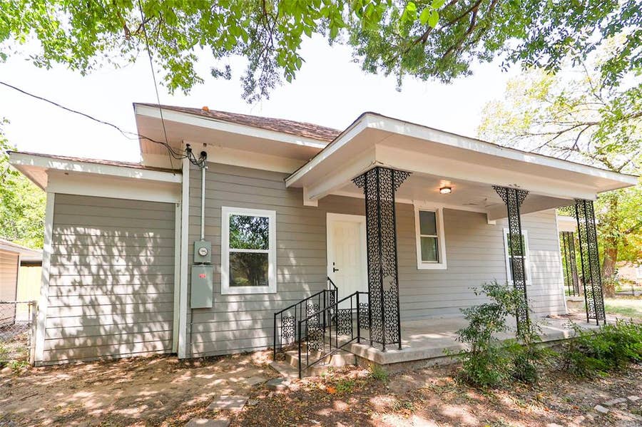 Property photo for 2303 Walworth Street, Greenville, TX