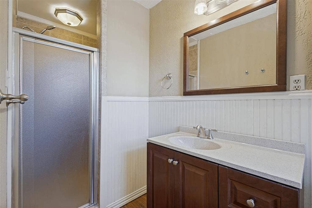 504 Heard Street, McKinney, TX 75069 504 Heard Street, McKinney, TX 75069