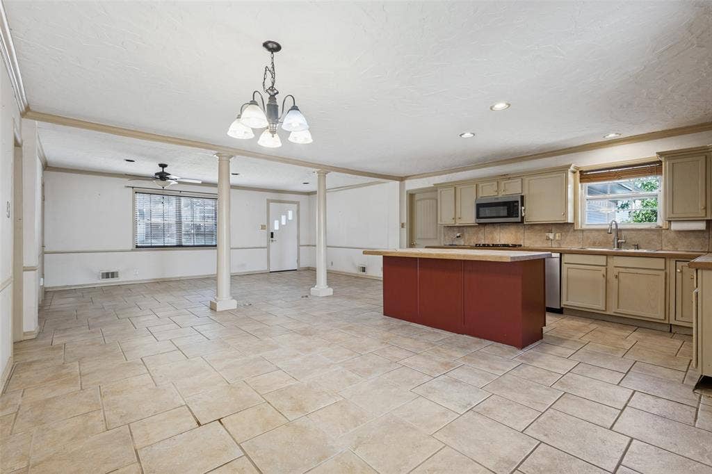 504 Heard Street, McKinney, TX 75069 504 Heard Street, McKinney, TX 75069