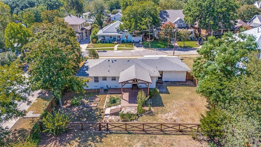 504 Heard Street, McKinney, TX 75069 504 Heard Street, McKinney, TX 75069