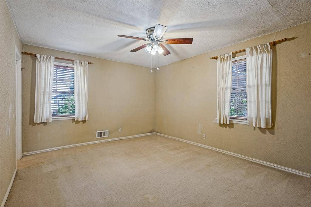 504 Heard Street, McKinney, TX 75069 504 Heard Street, McKinney, TX 75069