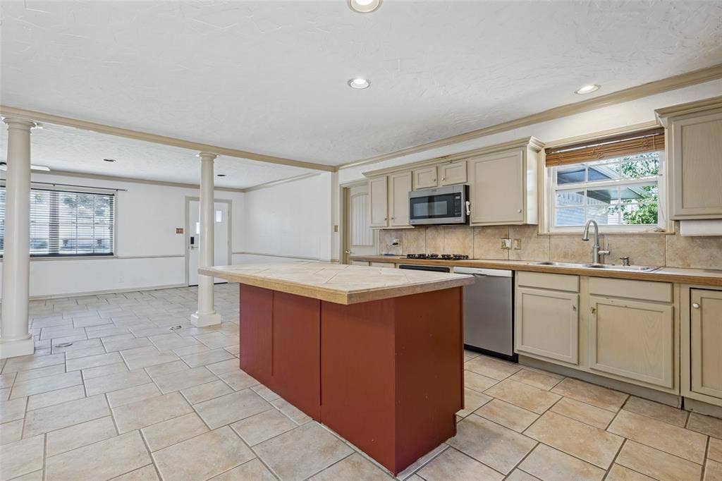 504 Heard Street, McKinney, TX 75069 504 Heard Street, McKinney, TX 75069