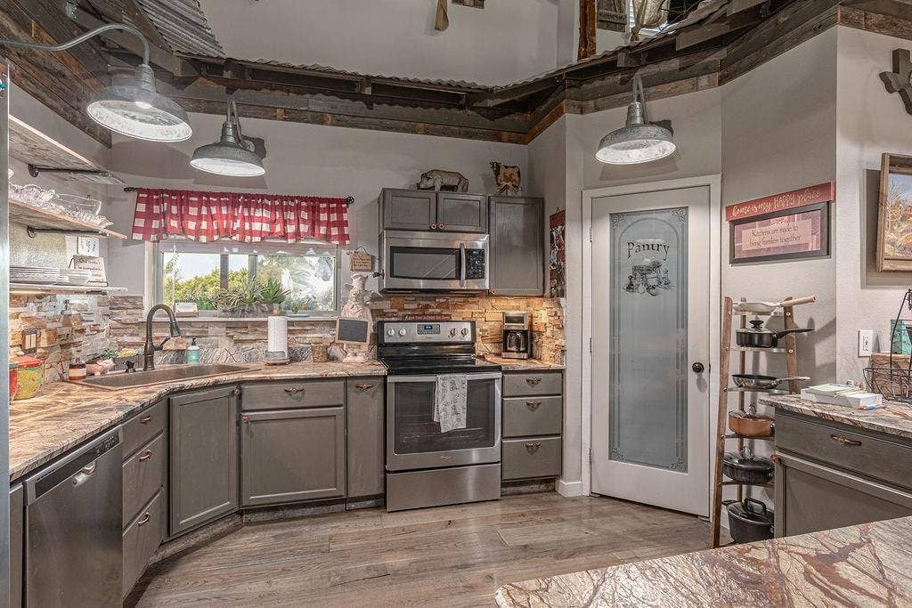 4129 County Road 4111, Campbell, TX 75422 4129 County Road 4111, Campbell, TX 75422