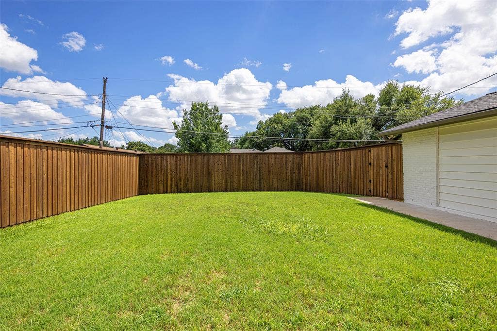 3856 Antigua Drive, Dallas, TX 75244 3856 Antigua Drive, Dallas, TX 75244