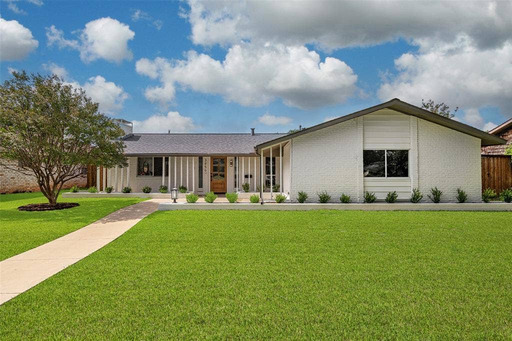 3856 Antigua Drive, Dallas, TX 75244 3856 Antigua Drive, Dallas, TX 75244