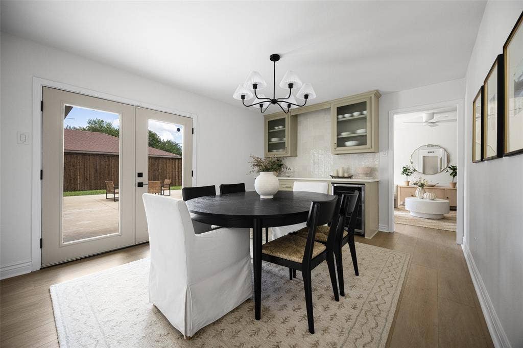 3856 Antigua Drive, Dallas, TX 75244 3856 Antigua Drive, Dallas, TX 75244