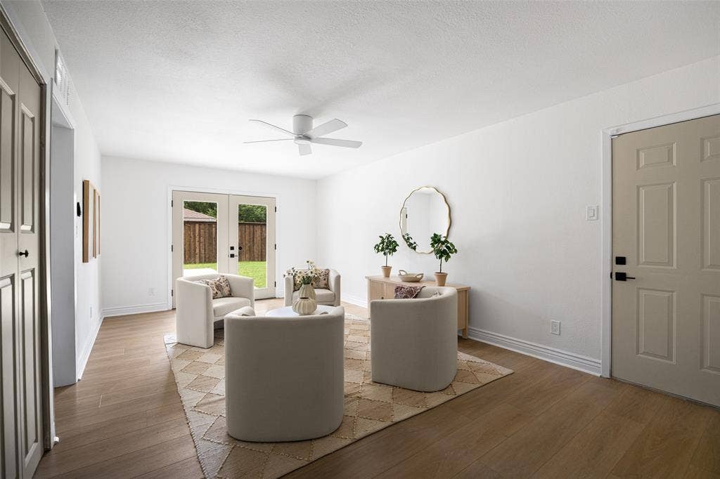 3856 Antigua Drive, Dallas, TX 75244 3856 Antigua Drive, Dallas, TX 75244