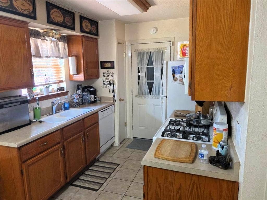709 Shorecrest Drive, Garland, TX 75040 709 Shorecrest Drive, Garland, TX 75040