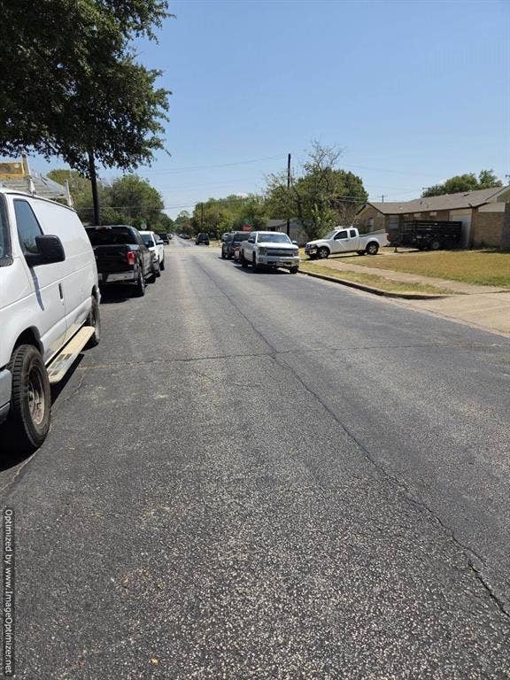 709 Shorecrest Drive, Garland, TX 75040 Street View Right