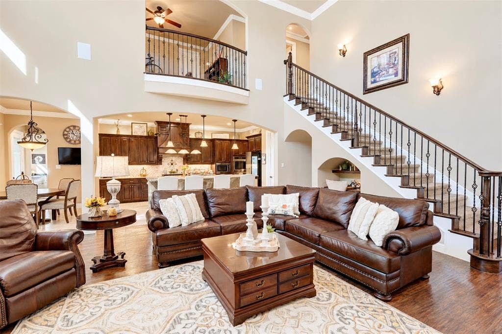 9100 Northampton Drive, North Richland Hills, TX 76182