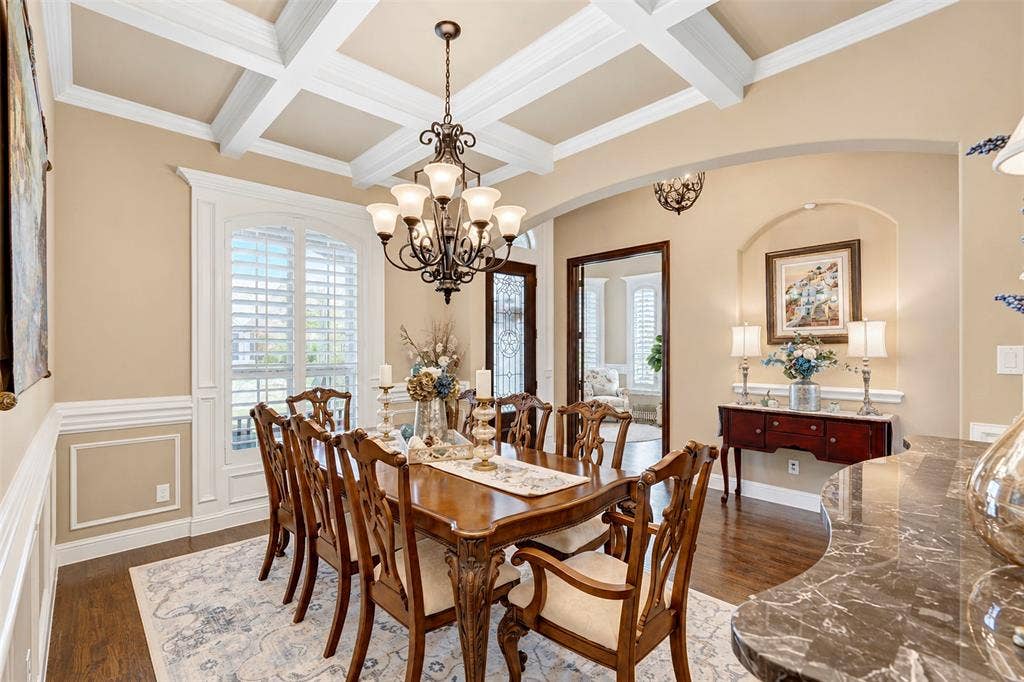 9100 Northampton Drive, North Richland Hills, TX 76182