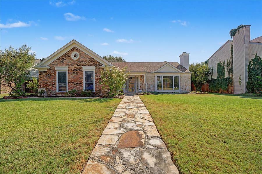 Property photo for 1003 Ashby Drive, Allen, TX