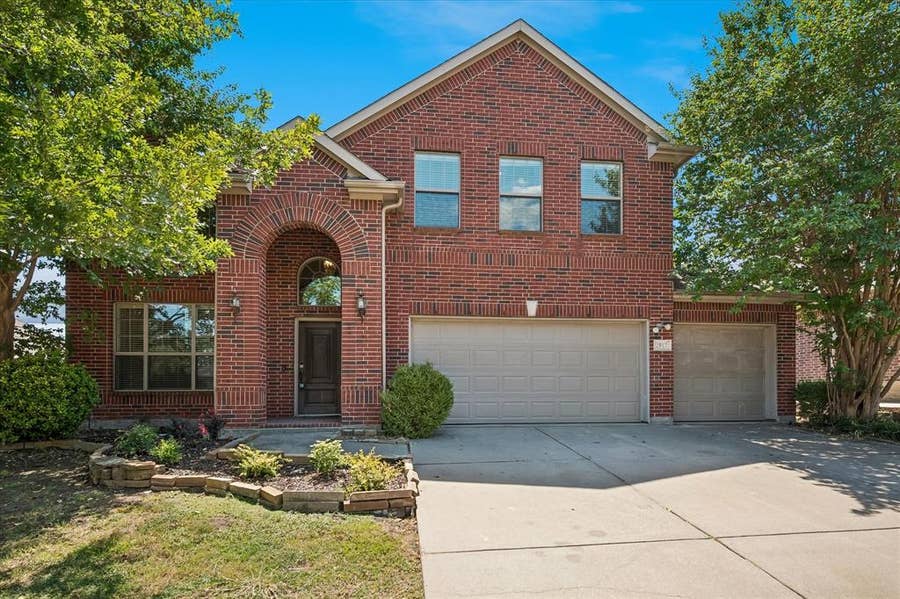 Property photo for 2917 Preston Lane, Wylie, TX
