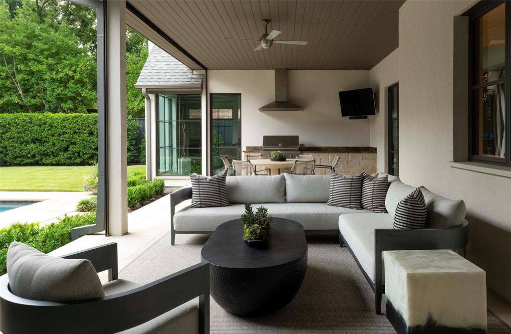 6039 Waggoner Drive, Dallas, TX 75230 Covered Loggia with sitting area