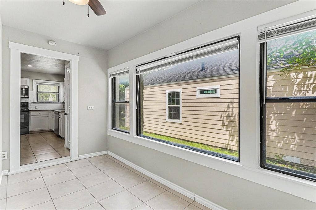 1108 E Robert Street, Fort Worth, TX 76104 1108 E Robert Street, Fort Worth, TX 76104