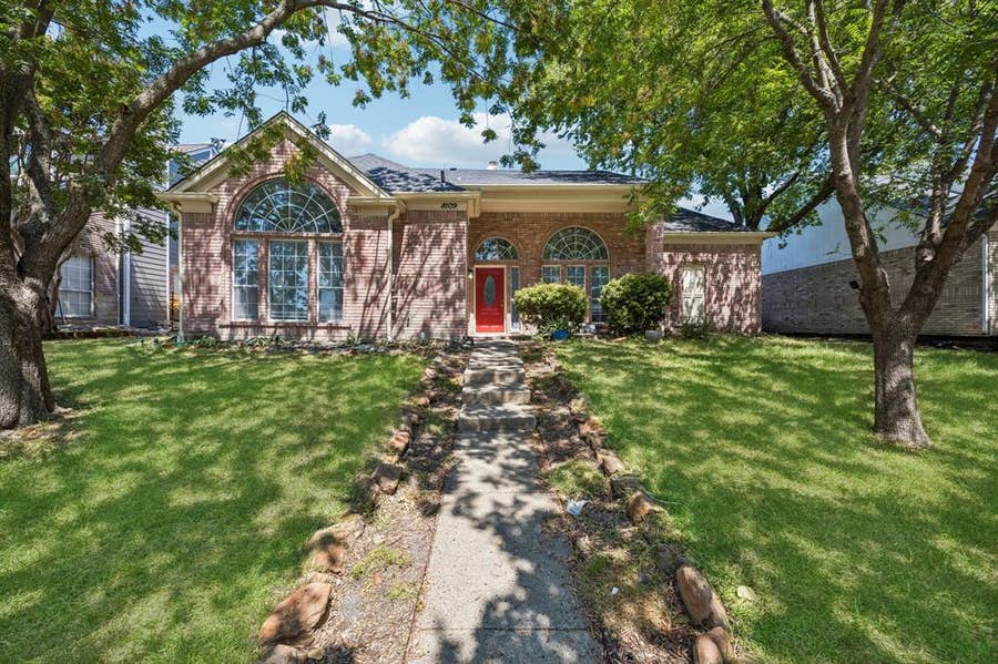 Property photo for 8109 Pickard Drive, Rowlett, TX