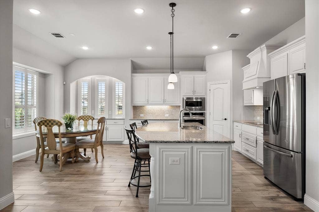 2442 Turning Leaf Lane, Midlothian, TX 76065 Plenty of cabinets and storage
