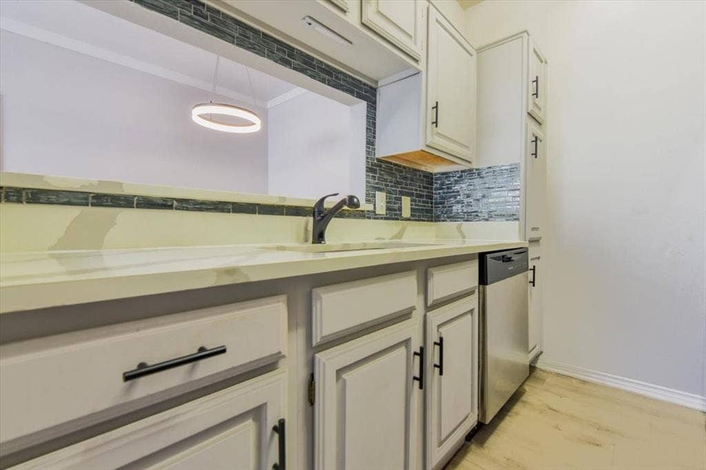 5619 Preston Oaks Road, #705, Dallas, TX 75254