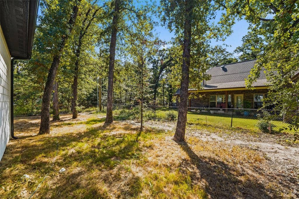 219 W Beachwood Loop, Trinidad, TX 75163 219 W Beachwood Loop, Trinidad, TX 75163
