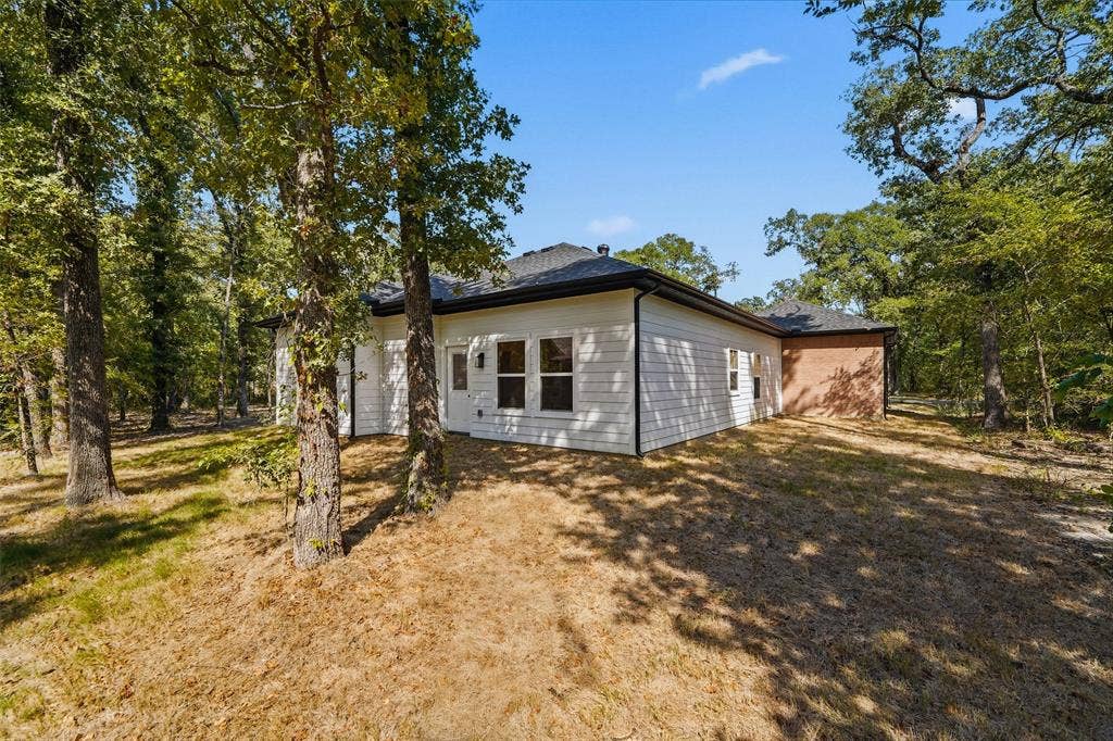 219 W Beachwood Loop, Trinidad, TX 75163 219 W Beachwood Loop, Trinidad, TX 75163