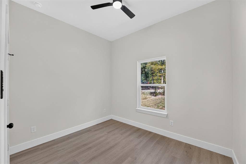 219 W Beachwood Loop, Trinidad, TX 75163 219 W Beachwood Loop, Trinidad, TX 75163
